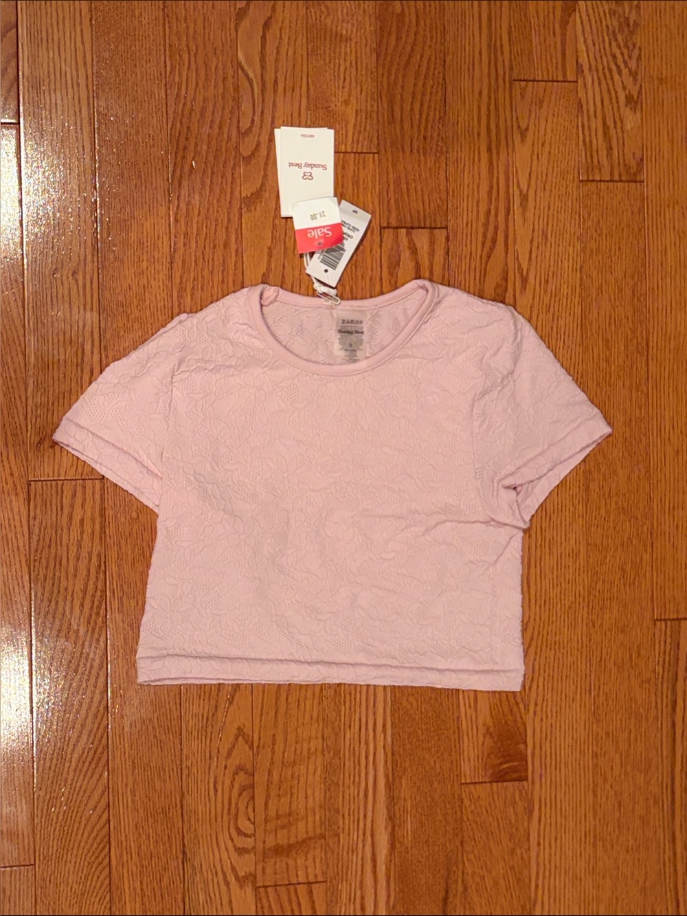 NWT Aritzia Sunday Best Crew Crop Top Cupidon Pink Rose Size Small